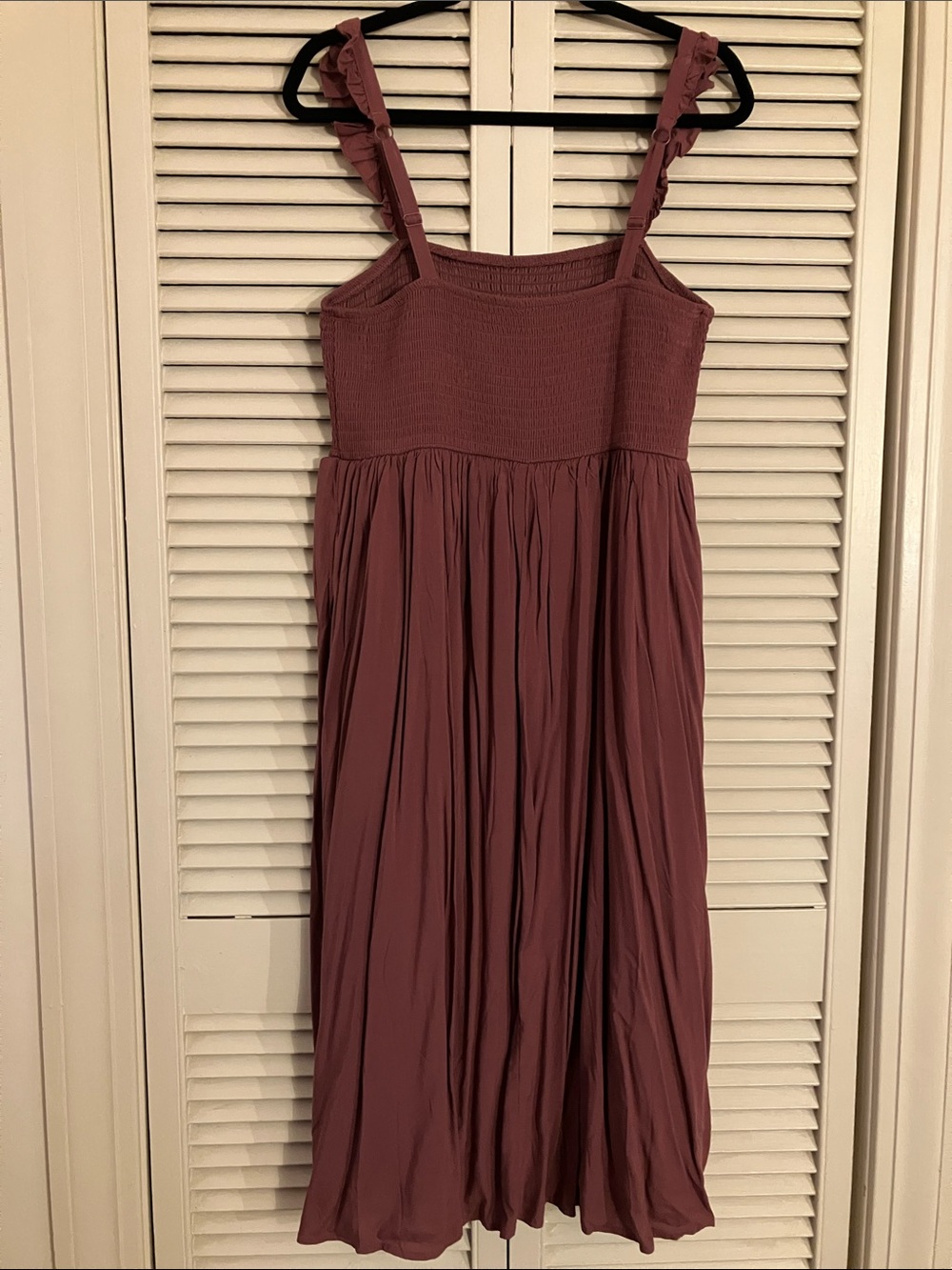 Torrid Size 1 Dusty Mauve Smocked Bodice Ruffle Strap Midi Dress lined - Picture 7 of 10
